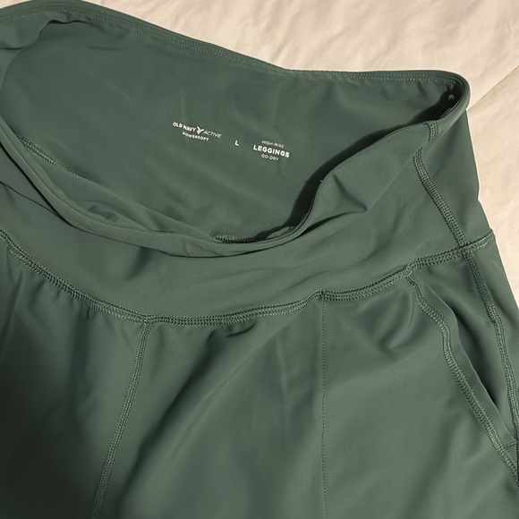 Old navy powersoft jogger - Picture 3 of 3